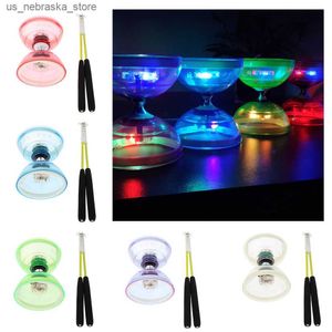 Yoyo Pro Triplo cuscinetto medio da 5 pollici cinese yoyo diabolo giocattolo con luci a bastoncini di carbonio set di colori diversi variano LJ201031 Q240418