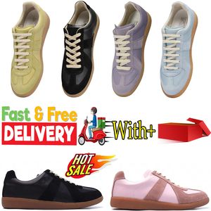 2024 Yeni Stil Maisons Spor Sakinleri Açık havada Siyah Yürüyüş Ayakkabıları Vintage Flat Run Luxury Tasarımcı Eğitmeni Adam Rahat Ayakkabı Gai Ücretsiz Nakliye Düşük Fiyat EUR 36-45