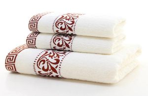 Giantex 3Pieces Padrão floral Toalha de algodão Conjunto de banheiro Super absorvente Toalha de banho Towelas de face8968778