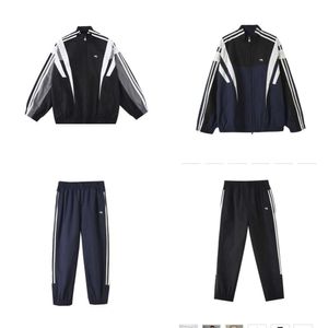 Letters bordados Sports Tracksuits Soldado jaqueta de emenda solta de duas peças definida