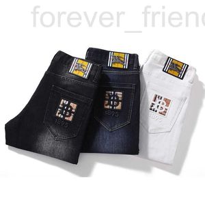 Men's Jeans designer Italian high-end trendy slim fitting white jeans, men's small feet, Korean version of summer thin elastic casual pants TWFL