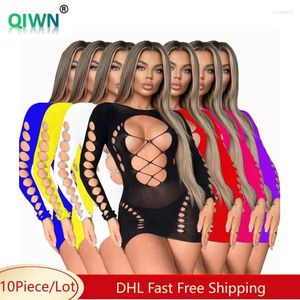 Lässige Kleider 10pcs Bulk Großhandel sexy Hohlkleid Mini -Kleid Frauen Sommer Langarm Clubwear Cosplay Kleidung Skinny Röcke 10949