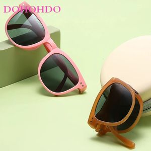 Dohohdo Kids Baby Portable Folding Polarized Sunglasses Foldable Childrenかわいいシリコンセーフティサングラス男の子の女の子眼鏡240412