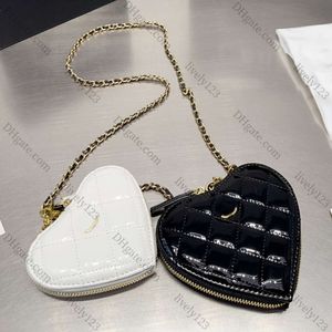 Mini Double Heart Heart Zipper Coin Purse Designer Bag Patent Seath Curra preta Branca Cadeia Matelasse