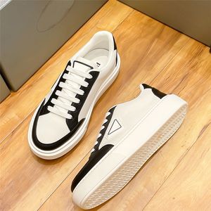 Högkvalitativ designer skor triangel sneakers ur kontor sneaker bekväma lyxskor män som driver män tränare sport avslappnad tränare berömda modeskor