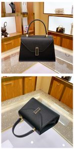 hot Fashion bag women's shoulder bag leather bag niche design fashion simple locking hand bill of lading shoulder oblique span women's bag large capacity