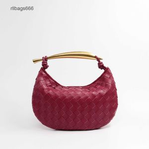 Handhållen Sardine 2024 Evening Bag Bags Botteega Woven Dumpling Versatile Premium Fashion Leather 29cm Tote Design Purse Venata Lit Metal Leisure WMWK