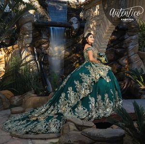 Hunter Green Charro Princess Quinceanera klänningar lyxiga guld Applique Lace Lace-up Off Shoulder Vestido de 15 Quinceanera 2024