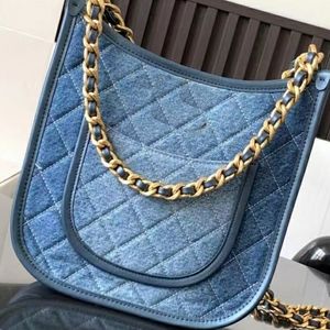 High Quality Designer Denim Hobo Bags Diamond Lattice Denim Stitch Leather Outer Pockets Baguette Bags Gold Hardware Chains Shoulder Bag Women Fashion Handbag Gift