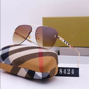 Óculos de sol de grife para homens da feminina Classic Luxury Moda Design de moda Sunglasses Sunselred Sun Nível de radiação Trend Sun Glasses com caixa