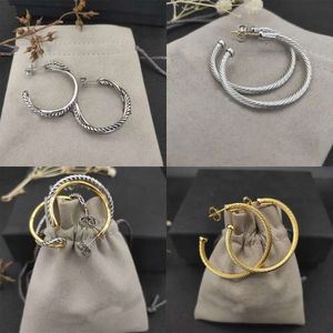 パールスタッドイヤリングフープ卸売クリスタルラインストーン幾何学的なファッションウェディングジュエリーdangle dangle earing designer