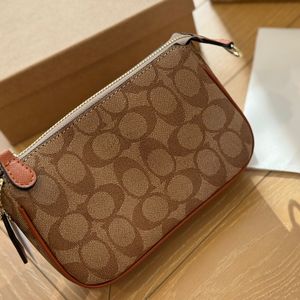 10a lyxkvalitet hobo läder designer väska vit klassisk axelväska mode purses designer kvinna dhgate plånbok bolso de diseno dyra borsa patent nycklar väska