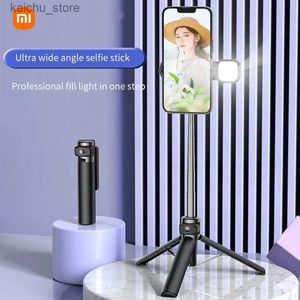 Selfie Monopods Selfie Stick Tripod 360 Rotation Handheld Cell Phone Live Support Portable Mini Remote Control Selfie Stick Y240418