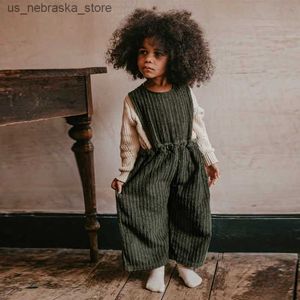 T-shirts 100% Vintage Style Cotton Childrens Corduroy Jumpsuit Winter New Elastic Waist Loose Wide Leg Pants Kids Overalls TZ366 Q240418