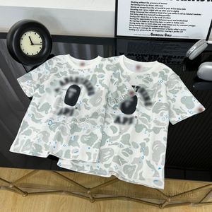 Designer Kids Camouflage Cotton T-Shirts Jungen Mädchen Affenbrief gedruckt kurze Ärmel Tees Sommer Kinder Cartoon lässig Tops Z7763