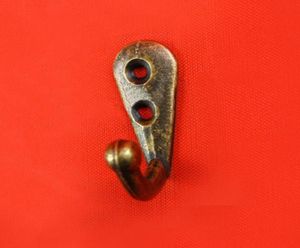 Single Prong Hook Mini Size Wall Mounted Retro tyghängare för rockar Hattar Handdukar Keys Kläderdörrhängare Hemdekoration2421604