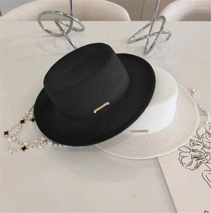 Boinas 202411-shi Ins Chic Designer Summer Paper Pérola Ribbon Lady Fedoras Cap Women Leisure Panamá jazz chapéu