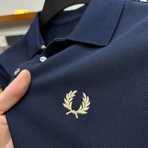 Ricamo estivo maschile polo casual lussuoso marca di alta qualità al 100% da uomo a manicotto a maniche corta da uomo in cotone 240408