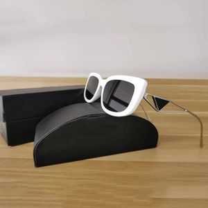 Designer de moda óculos de sol homem mulher adorável marca óculos de sol gato olho metal moldura de sol viajando de verão praia adumbral328i