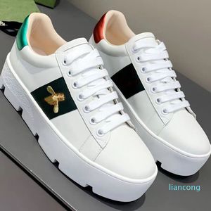 2024 White Green Red Stripe Trainers Walking Sports Ace Sneakers vandringsskor 01