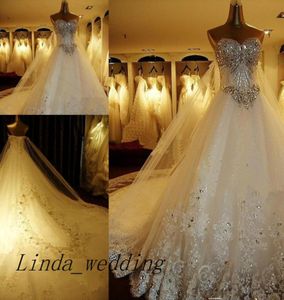 Luxury Sweetheart Wedding Dresses Bling Crystal Sparkling Long Train 2019 Ny brudklänning Bröllopsklänning3188575