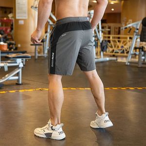 Kamb Herr Summer Shorts Sweatpants Male Breattable Snabbtorkning Fitness Basketball Gym Shorts for Man Clothing 240410