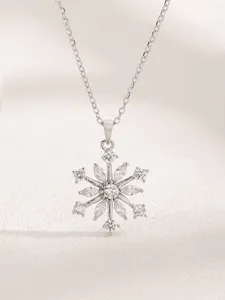 Pendants Personalized Simple Sterling 925 Silver Women's Necklace With Snowflake Shape Zircon