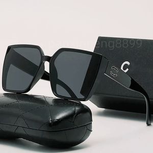 Designer óculos de sol masculinos mulheres canais de luxo Óculos de moda Eyewear Diamond quadrado Sombras de moldura de cristal óculos