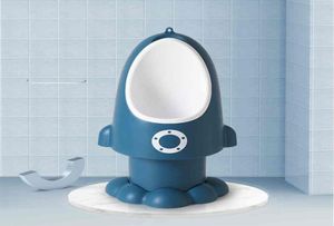 Baby Boy Potty Training toaleta Rakieta Kształt dzieci pionowe pisulowiskowe niemowlę małe dziecko regulowana wysokość Wallmounted Urinal LJ22042909