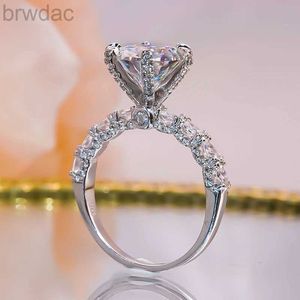 Solitaire Ring Luxury 3 CT D Cor anel de moissanita com certificado 925 Bandas de casamento de platina de prata esterlina para mulheres jóias finas D240419