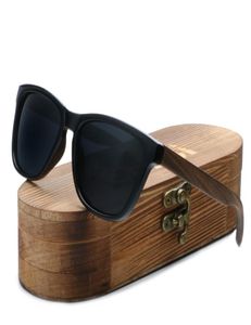 Ablibi Walnut Wood Glasses Mens Desinger Solglasögon Träkvinnor Polariserade linser Stylglasögon Eglas i Wood Box3334917