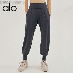 DESGINER ALOOO YOGA PANT CHEGGINGS YOGA Nuovo gambe gamberi ad alta vita in corsa veloce a secco fitness traspirante pantaloni da ballo sciolti