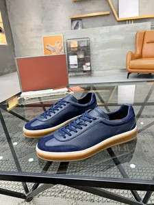 Sapatos de corrida de designer de moda atléticos mass preto marinho vintage treinadores de plataforma brilhante tênis azuis 38-44 edj240101l