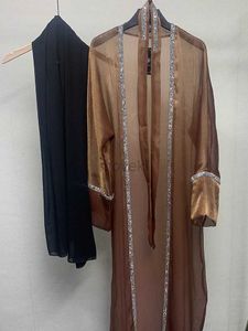 Ethnic Clothing Luxury Abayas Set for Women Two Piece without Inner Dresses Dubai Robe with Hijab Beading Belt 2024 New Design Kaftan Muslim Set d240419