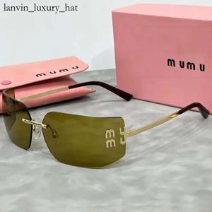 Óculos de sol Mui MUI Óculos de sol para mulheres MUI MUI Óculos de sol Luxuris Óculos de sol MIUI Carta feminina Squistedys Shoes Tons Travel Driving Sunglass 1068