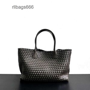 Venetass Top Basket Bags Sheepskin Tote Handbag Cabat Quality Womens Classic Leather Totes Larg Handbags Bag Capacity Woven Lady Fashion bottegs B2BS