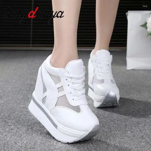 Fitnessschuhe Ladies Wedge Sneakers High Top Casual Women Plattter Trainer Schuhe Schuhe Absätze Zapatillas Mujer