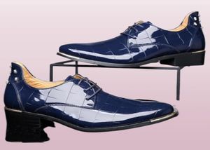 Cavalheiros sapatos de vestido masculino Popular mocassins de design inseto de laceup mix de planos de negócios estilos de garanhão zy9385883519