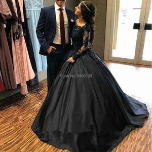 Party Dresses Black Satin Bride Evening Vintage Long Sleeve Lace Dubai Bridal Dress Beaded Appliques Prom Gown