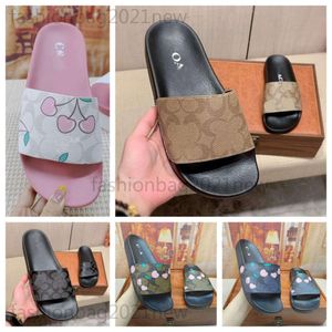 Tasarımcı Moda Lüks Koçluk Slaytlar Sandalet Sıradan Loafers Erkekler Kadın Platform Sandalet Çiçek Baskılı Desen Tories Sandalet Yaz Plajı Düz ​​Tazz Terlik