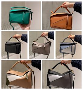 Heiße Designer -Tasche echte Lederhandtasche Schulter Eimer Frau Taschen Puzzle Clutch Totes Crossbody Geometry Square Kontrast Farb Patchwork 2024 Neu