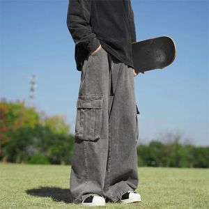 Vintage y2k fickor bred ben baggy jeans män streetwear rak denim last byxor solid hip hop hajujuk tvättade pantalones 240416