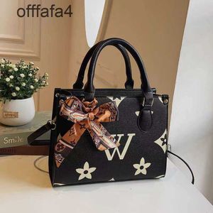 Bolsas de luxo para mulheres top totela de couro mm bolsa de compras de couro destacável e ajustável Padrões de ombro de ombro em relevo e saco de fechamento