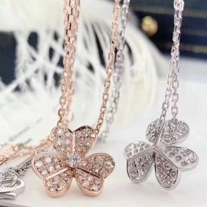 Designer Brand Glod High Edition Van Lucky Clover Halsband Kvinnor förtjockade 18K Rose Gold Full Diamond Petal Flower Pendant med logotyp