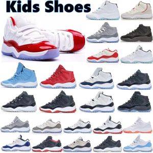 Kids High Basketball Shoes criados Patente Crianças Sapatos pré-escolares Cherry UNC Cool Cinza criado Athletic Athletic Outdoor Baby Sneaker Treiners