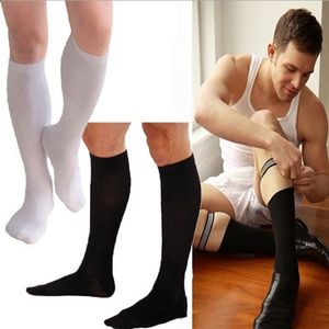 Knie hohe Socken Männer sexy ultradünne Socken Strümpfe dehnbar Knie hohe unsichtbare nahtlose Rohrsocken Geschenke für Männer