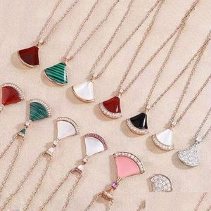 Pendant Necklaces Designer Jewelry Fan Shape Divas Dream Necklace Red Green Chalcedony Gold Rose Platinum Chains For Women Trendy Diam Otscv