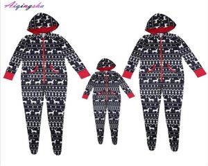 Familie Weihnachten Pyjama Vater und Sohn Matching Outfits Paar Weihnachten PJS Hirsche Mutter und Tochter Kleidung Baby Rompers LJ20118422030