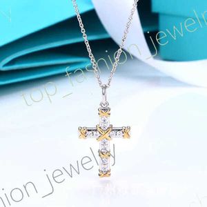 Sailormoon New Model Necklace Tiffanylm Designer Necklace Jewelry Consume Charms South Plant Luxury Nurse Gift Fashion For Men Women Inverted Airplane Letter 944