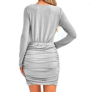 Lässige Kleider Frauen Körperkleid Kleid funkelnde Mini Chic Cowl Hals Langarm Ruched Club Cocktail Hochzeit Gast Kleidung Frauen